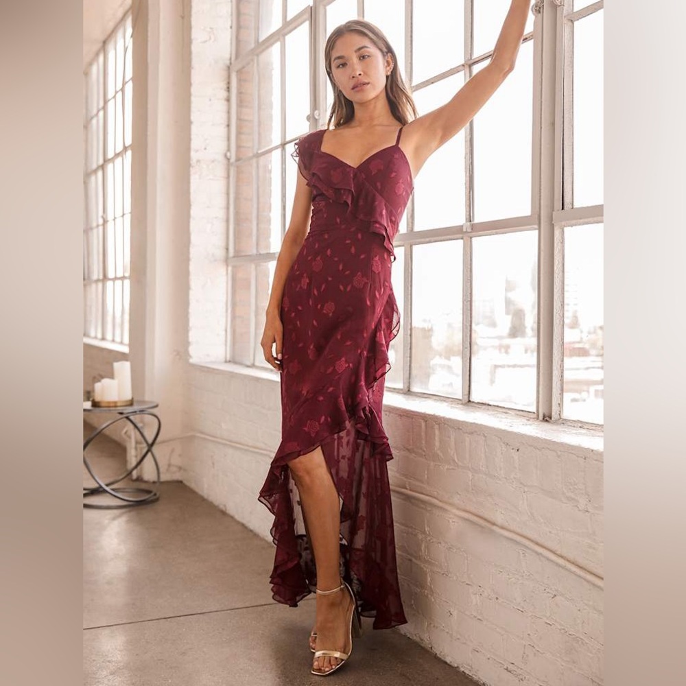 Lulu's Burgundy Maxi Dress